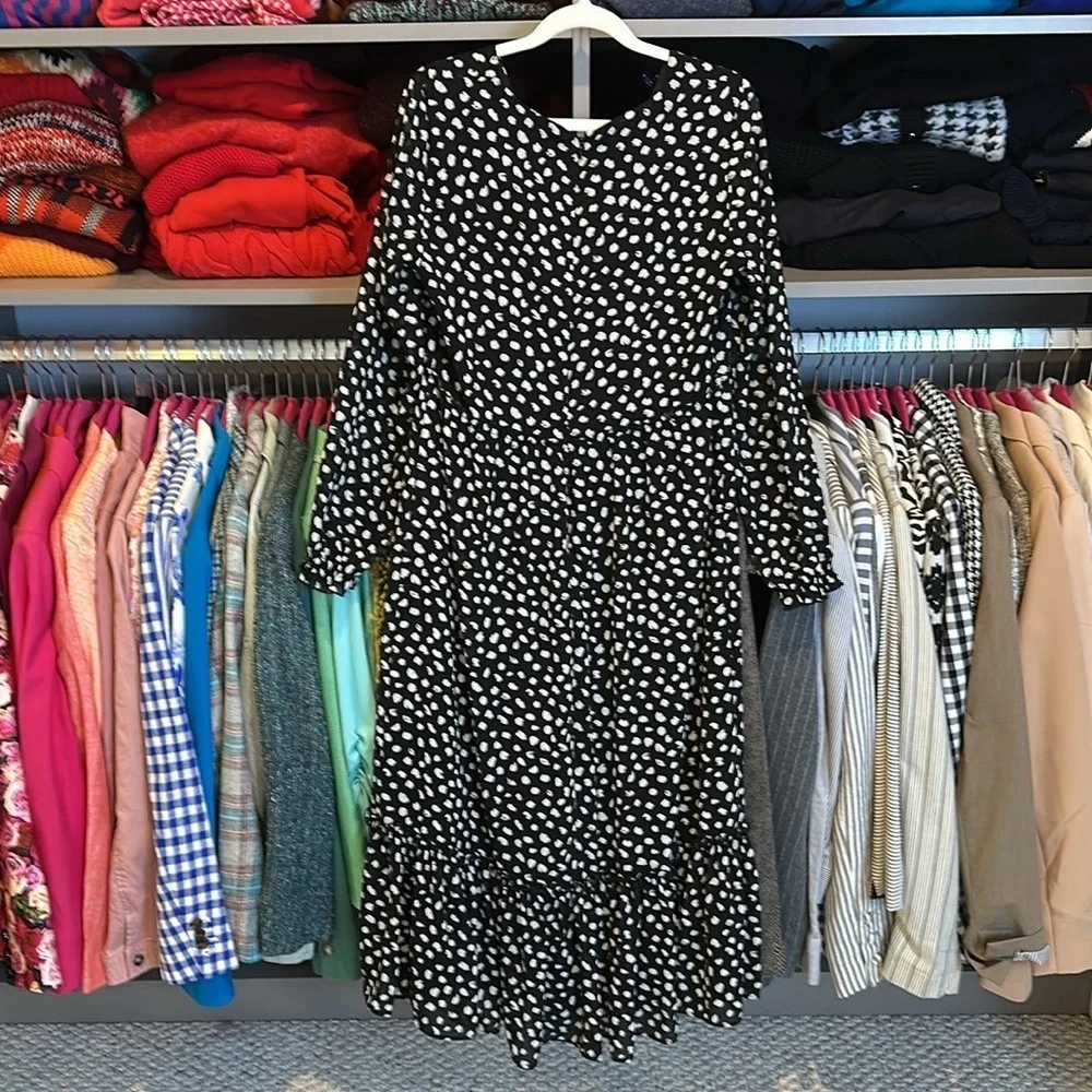 J Crew black/white print long sleeve lined v neck midi dress size S
